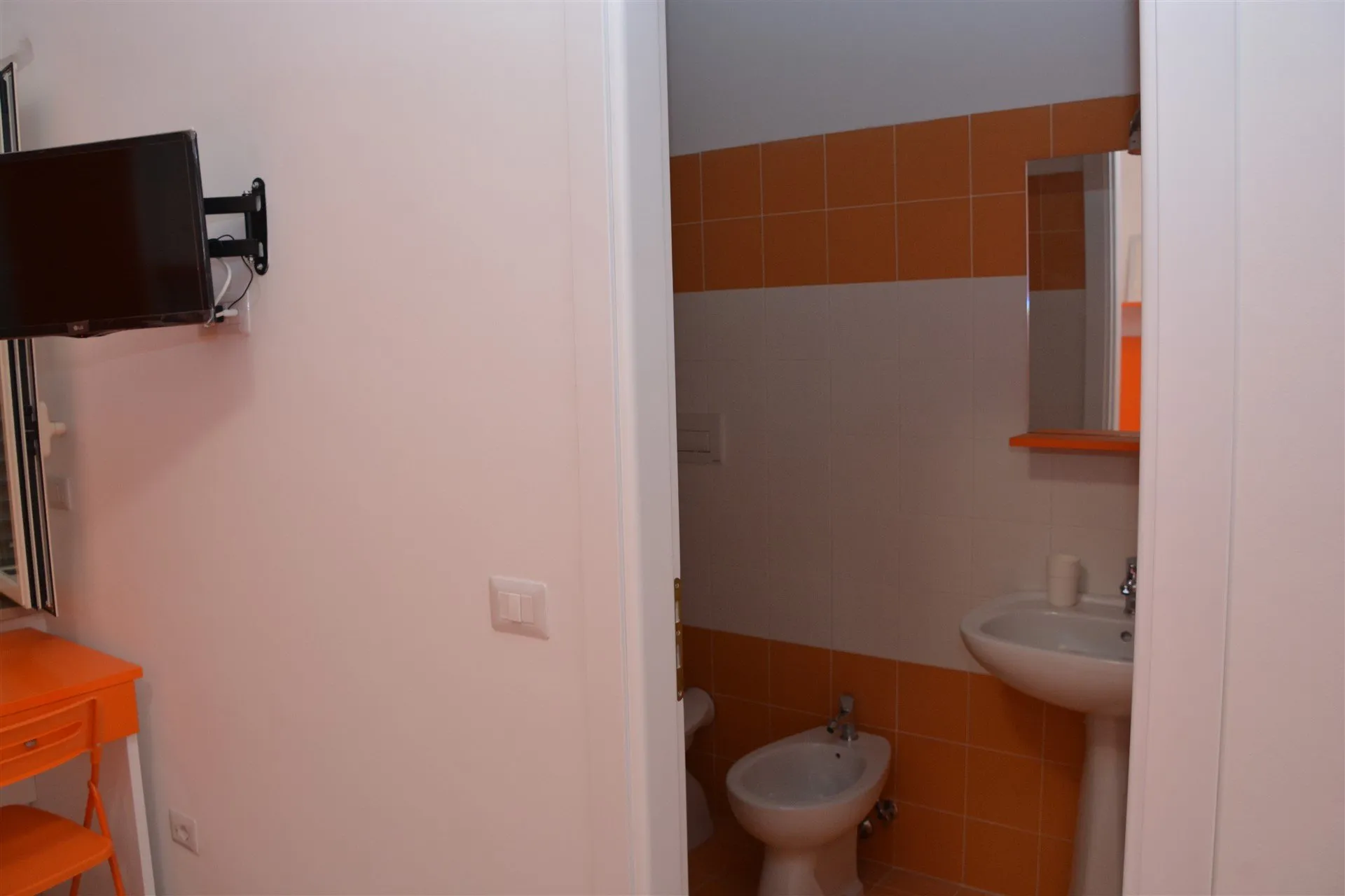 Camera Capinera - foto 3